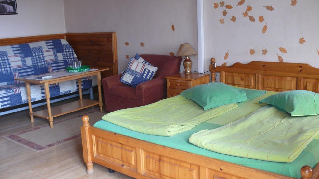 Villa Climate Guest House فارنا الغرفة الصورة