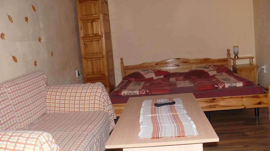 Villa Climate Guest House فارنا الغرفة الصورة