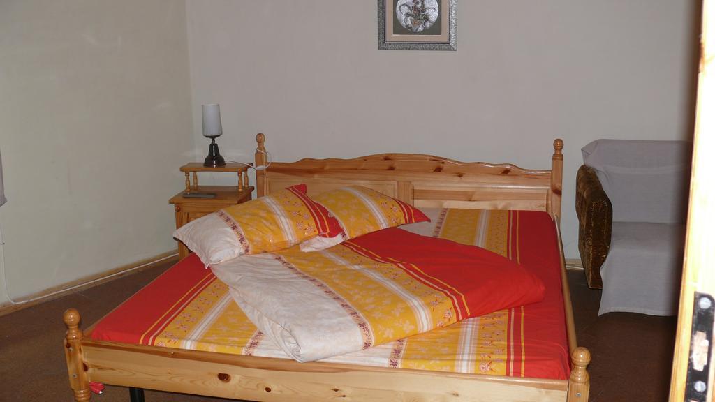 Villa Climate Guest House فارنا الغرفة الصورة