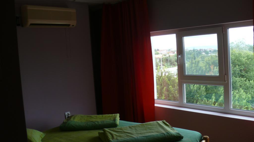 Villa Climate Guest House فارنا الغرفة الصورة