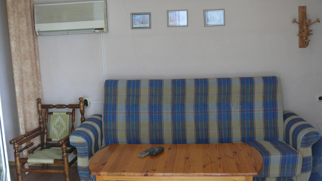 Villa Climate Guest House فارنا الغرفة الصورة